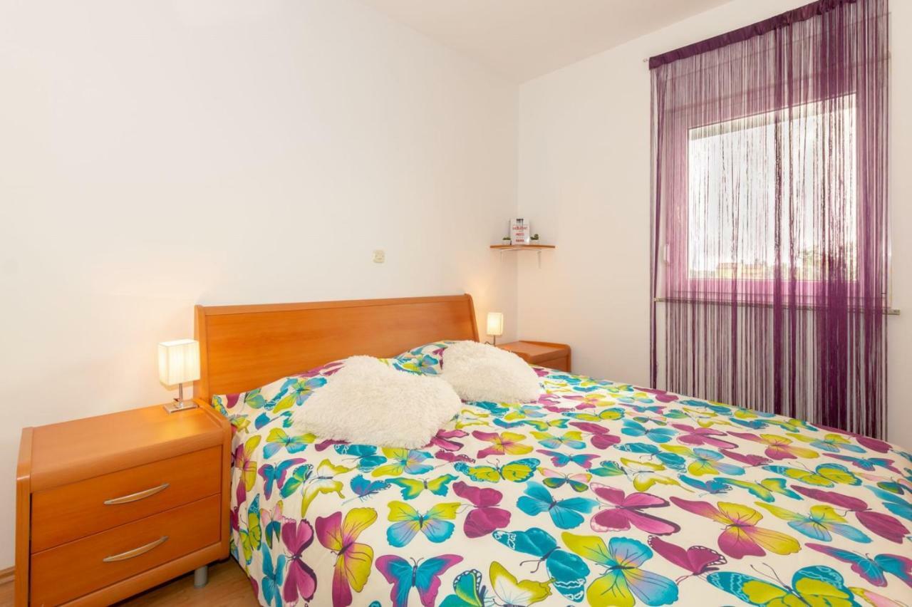 Apartment Keti Fažana Buitenkant foto