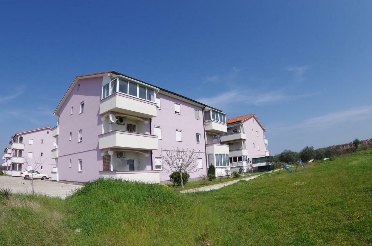 Apartment Keti Fažana Buitenkant foto