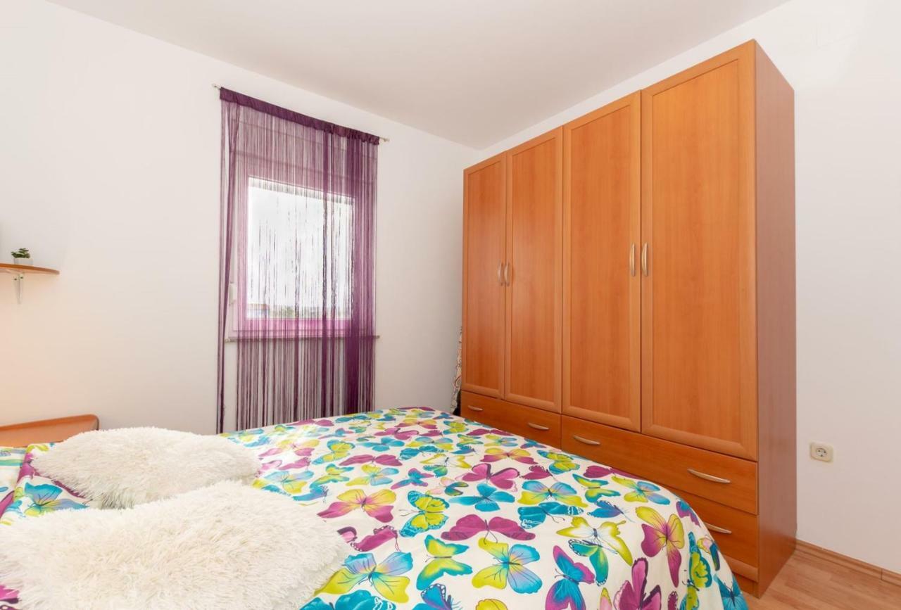 Apartment Keti Fažana Buitenkant foto